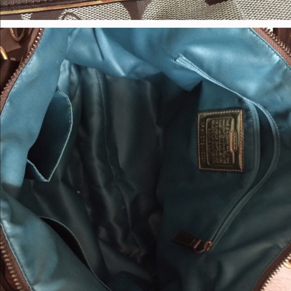AUTHENTIC Coach handbag - Picture 3 of 3
